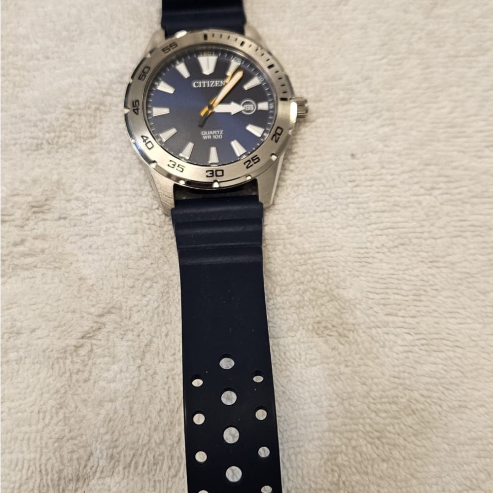 Citizen Navy blue  and Silver Quartz Watch